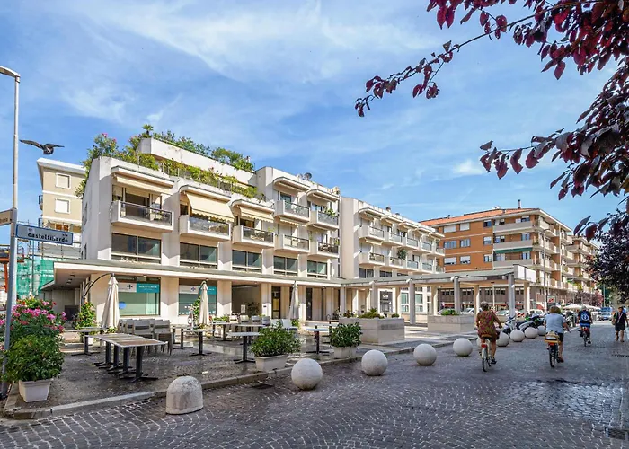 公寓 Lovely In With Wifi 佩萨罗