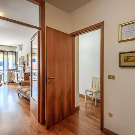 Lovely In With Wifi Apartment Pesaro